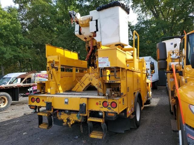 2011 International 4400 Bucket Truck