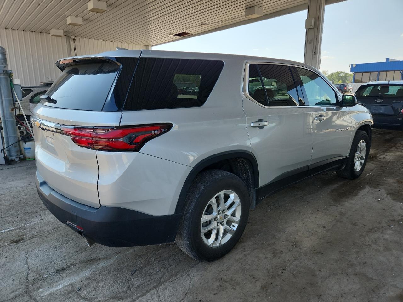 2022 Chevrolet Traverse ls