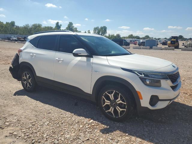 2021 KIA Seltos ex