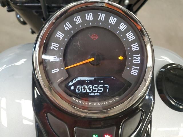2024 Harley-Davidson Flhcs