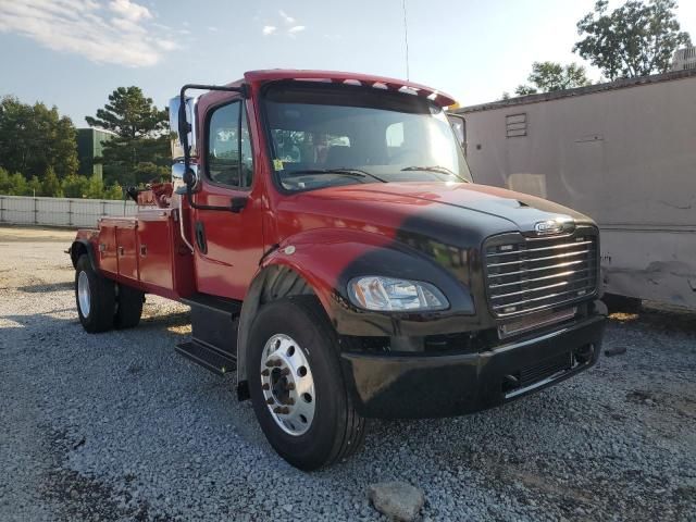 2018 Freightliner M2 106 MED