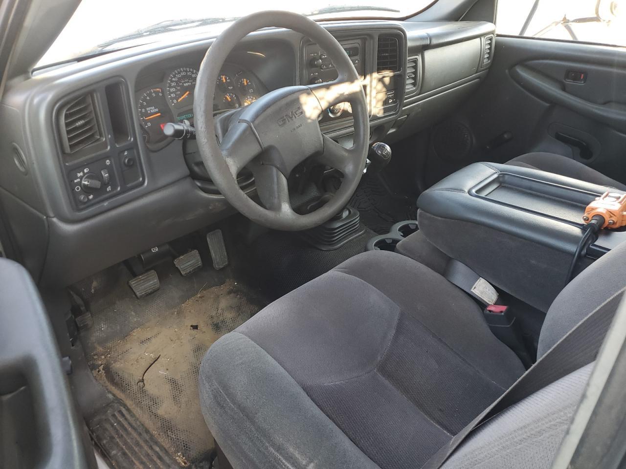 2003 GMC New Sierra C3500