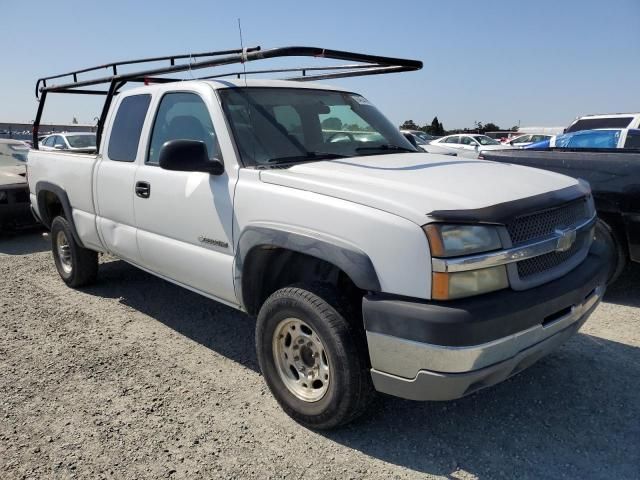 2004 Chev Rolet Silverado C2500 Heavy Duty