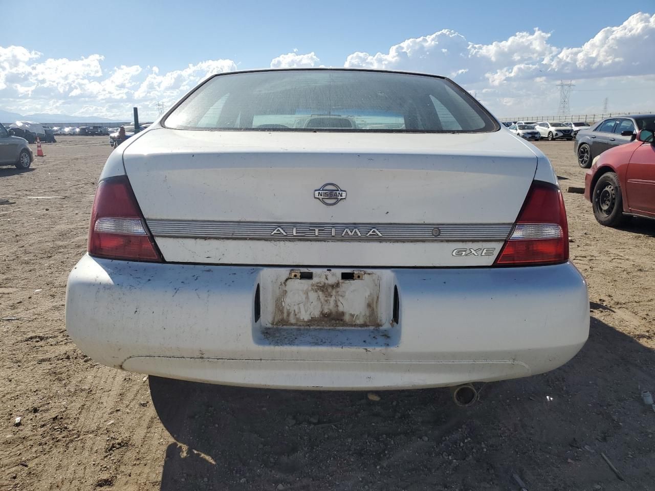 2001 Nissan Altima xe