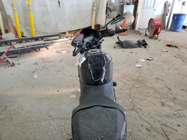 2022 Suzuki SV650