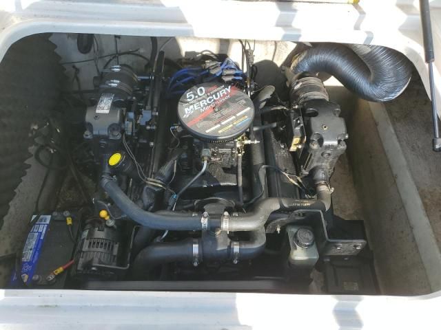 2005 Tahoe Q6 Boat
