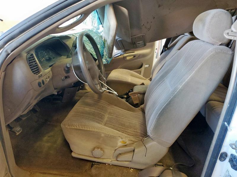 2001 Toyota Tundra Access cab