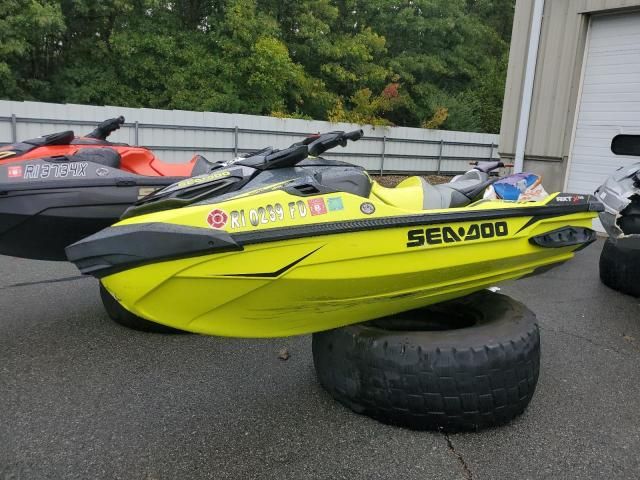2019 Sea Doo RXT