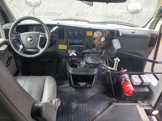 2012 Chevrolet 2012 Thomas Minotour G3500-School Bus