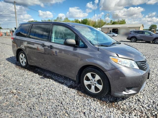 2012 Toyota Sienna