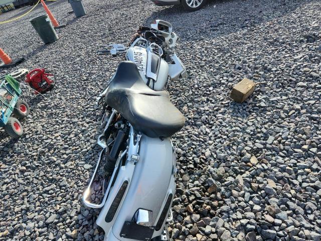 2009 Harley-Davidson FLTRSE3