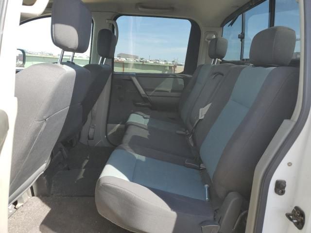 2004 Nissan Titan XE
