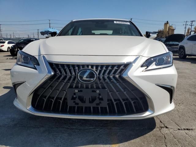 2025 Lexus ES 300H Base