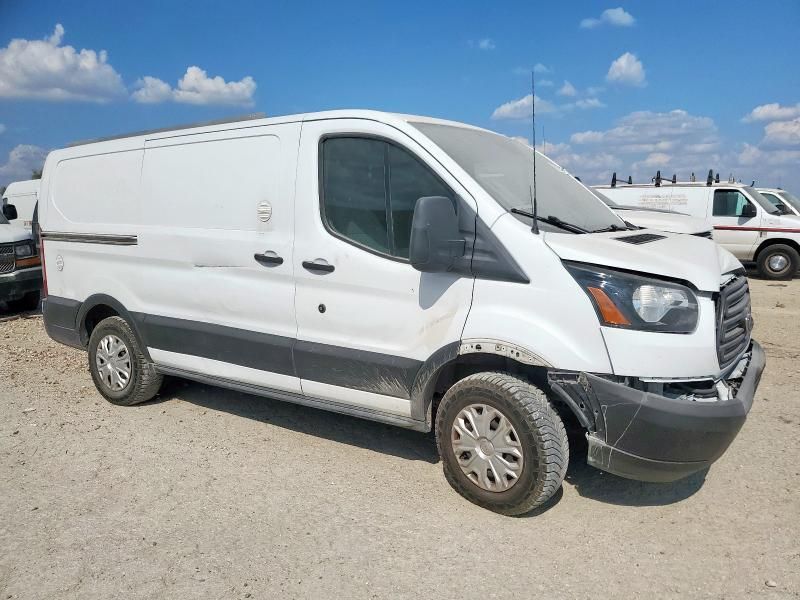 2019 Ford Transit T-250