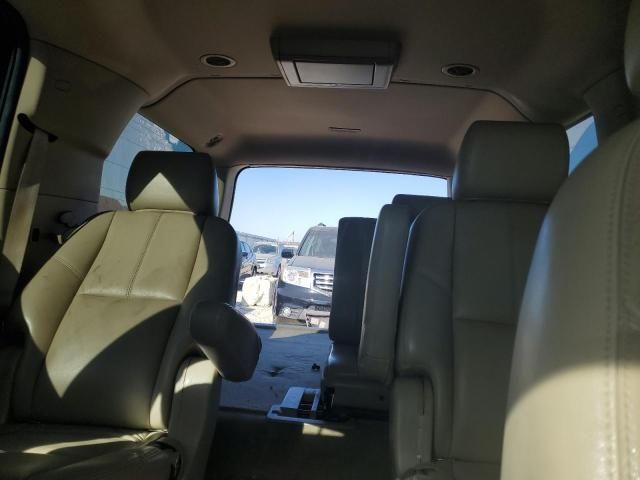 2014 Chevrolet Suburban K1500 LT