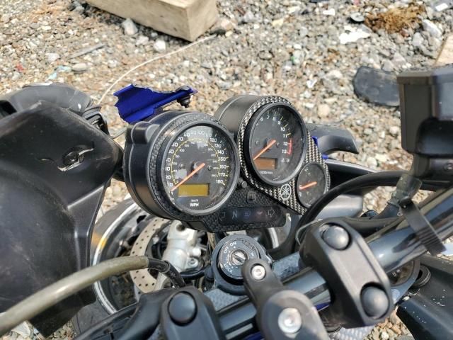 2003 Yamaha FZS10