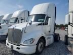 2014 Kenworth T680 Semi Truck