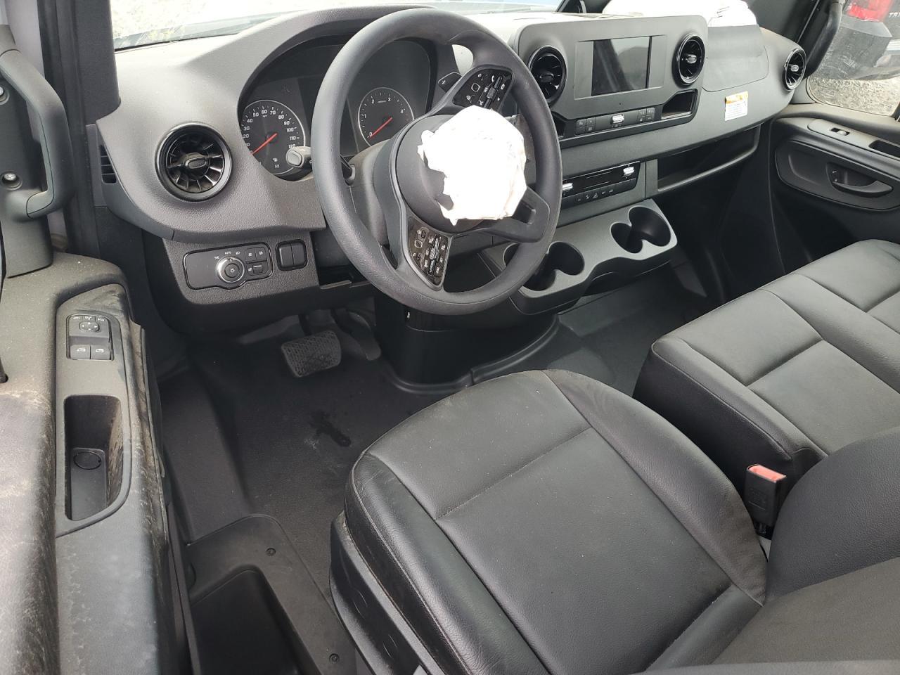 2024 Mercedes-Benz Sprinter 2500