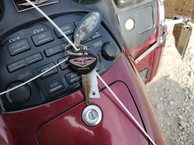 2005 Honda GL1800