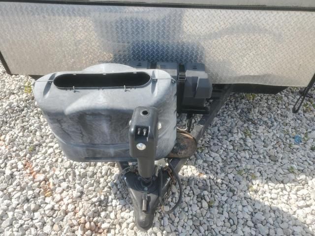 2014 Coachmen Freedom EX