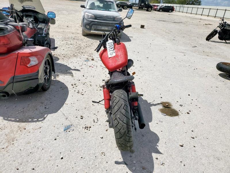 2006 Honda VT750