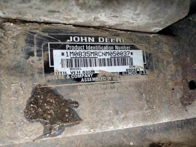 2022 John Deere XUV835M