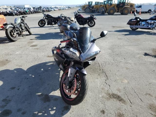 2007 Yamaha YZFR1
