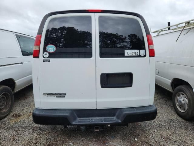 2016 Chevrolet Express G2500