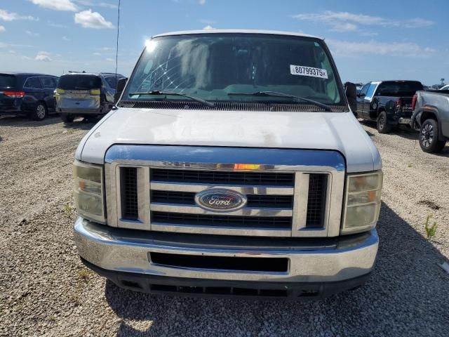 2013 Ford Econoline E250 Van