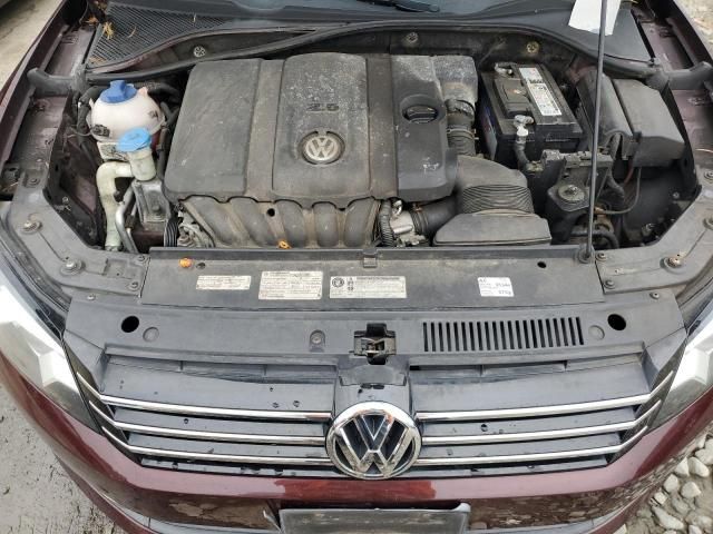2012 Volkswagen Passat SE