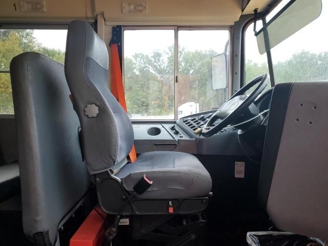 2014 Ic Corporation CE Series School-School Bus