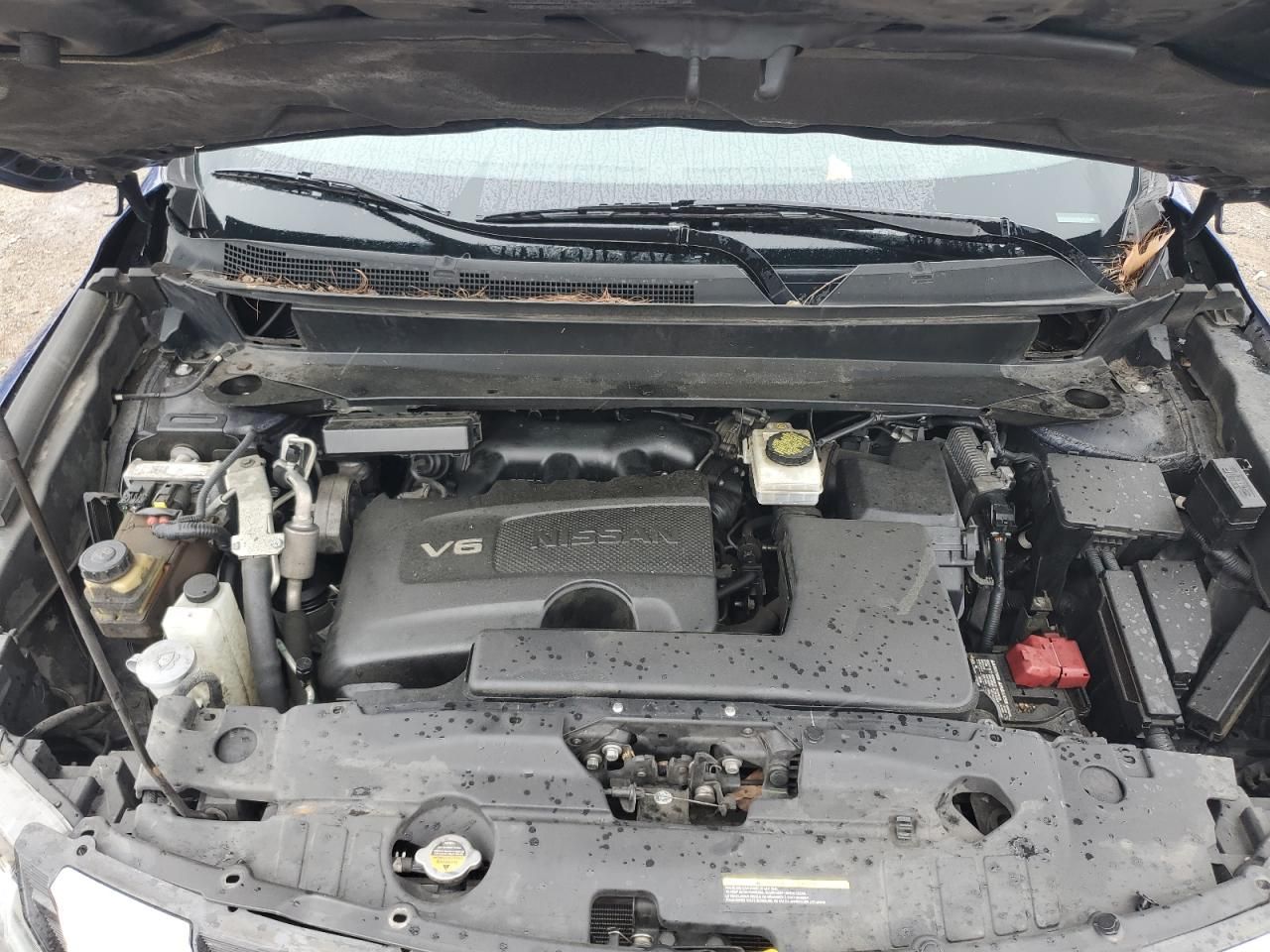 2020 Nissan Pathfinder sv