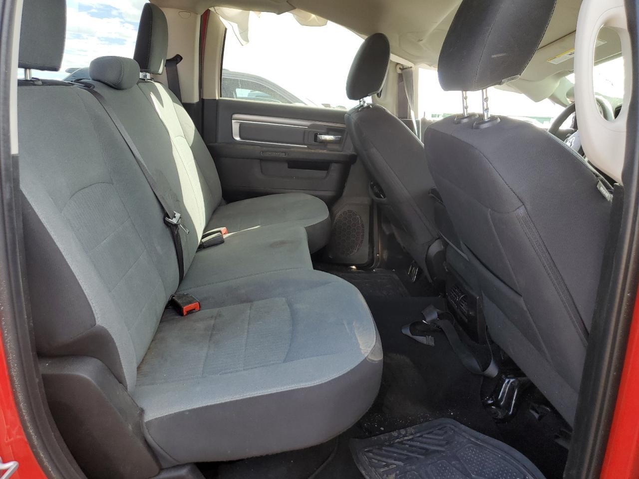 2022 Dodge Ram 1500 Classic slt