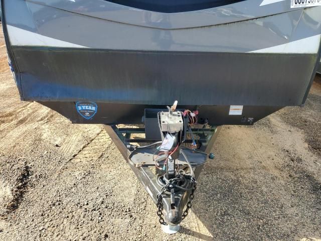 2021 Keystone Montana HI-Trailers