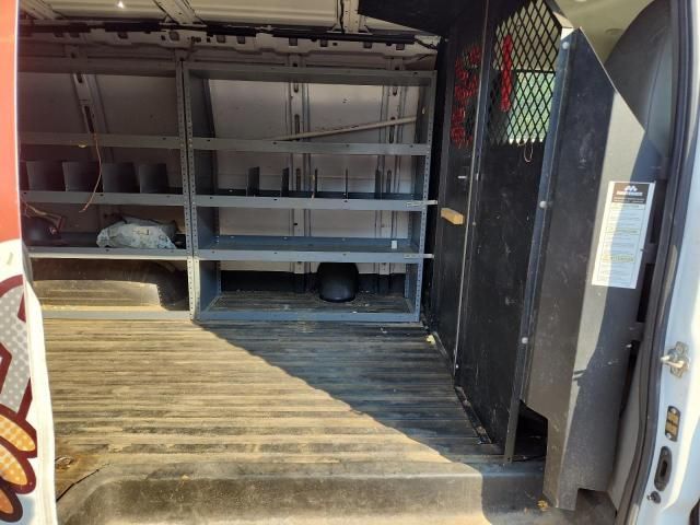 2020 Chevrolet Express G2500
