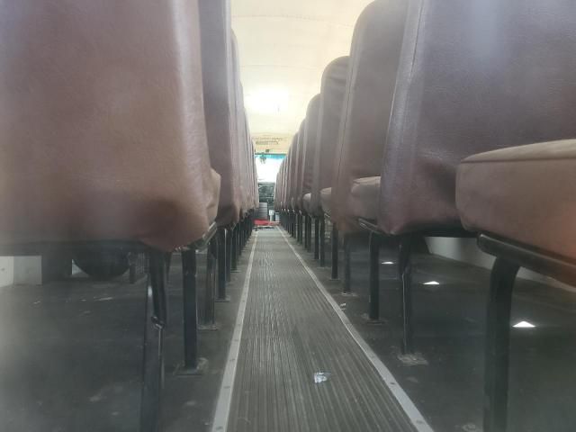 2009 Ic Corporation 3000 CE