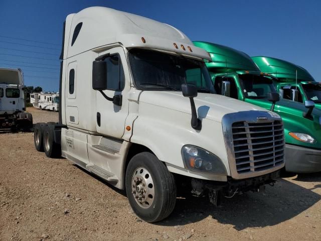 2016 Freightliner Cascadia 125 Semi Truck