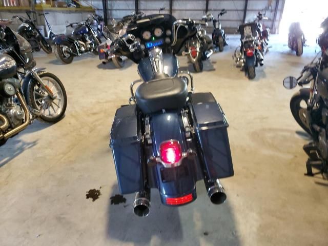 2009 Harley-Davidson Flhx