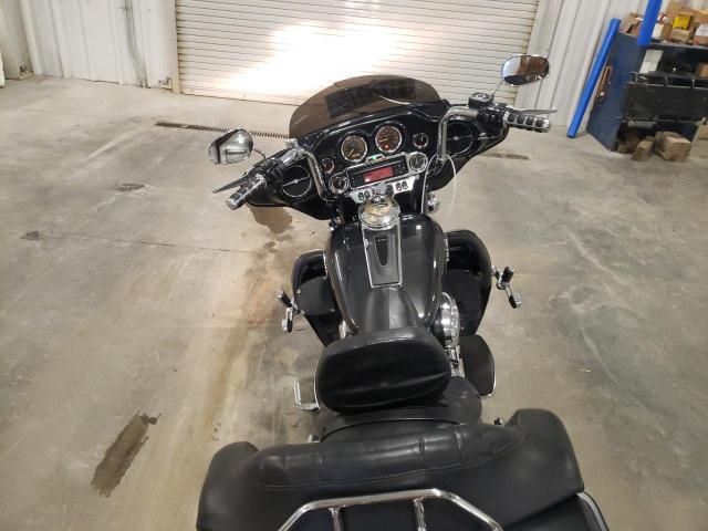 2007 Harley-Davidson Flhtcui