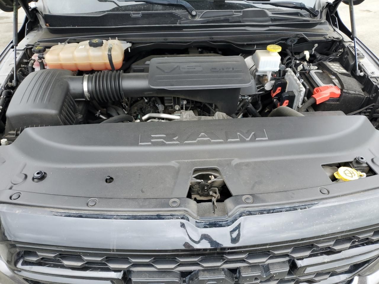 2022 Dodge Ram 1500 big Horn/lone Star