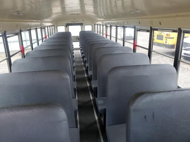 2014 Ic Corporation CE Series School-School Bus