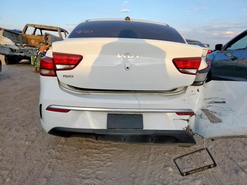 2022 KIA Rio LX