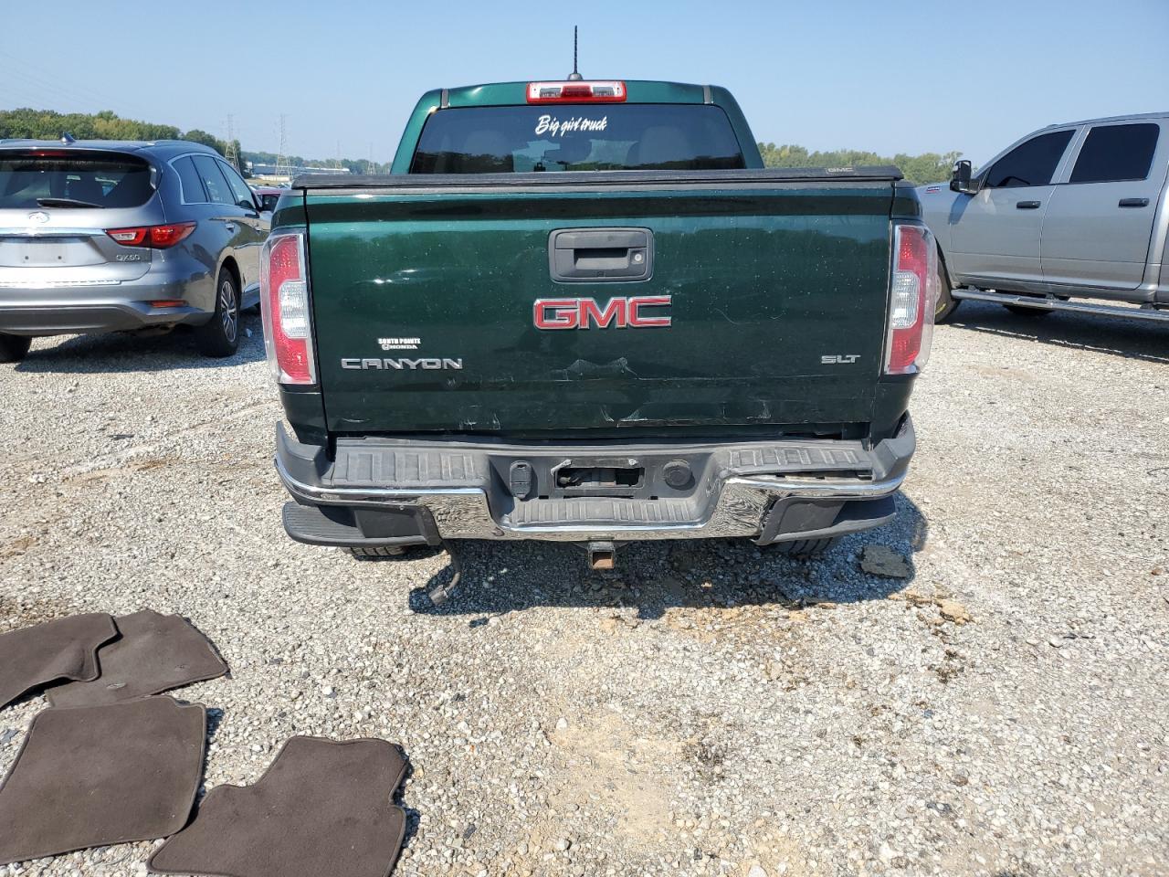 2015 GMC Canyon slt