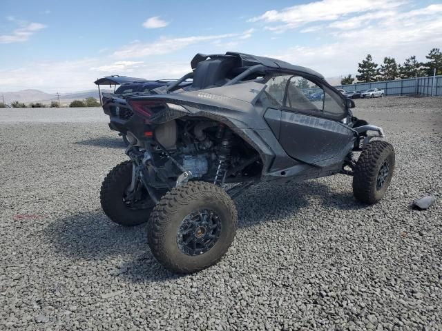 2024 Can-Am Maverick R X RS