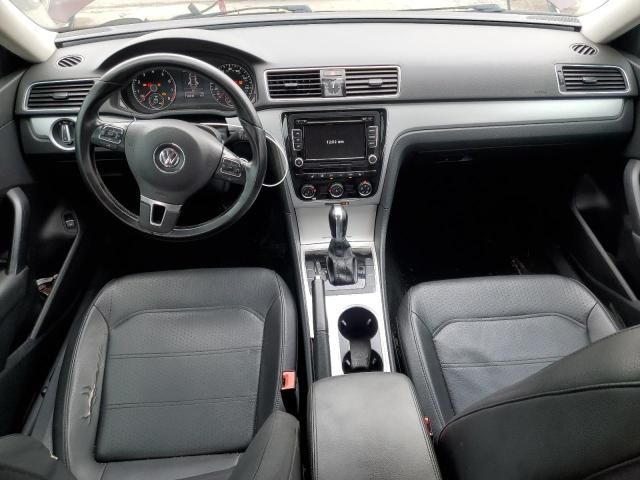2013 Volkswagen Passat SE