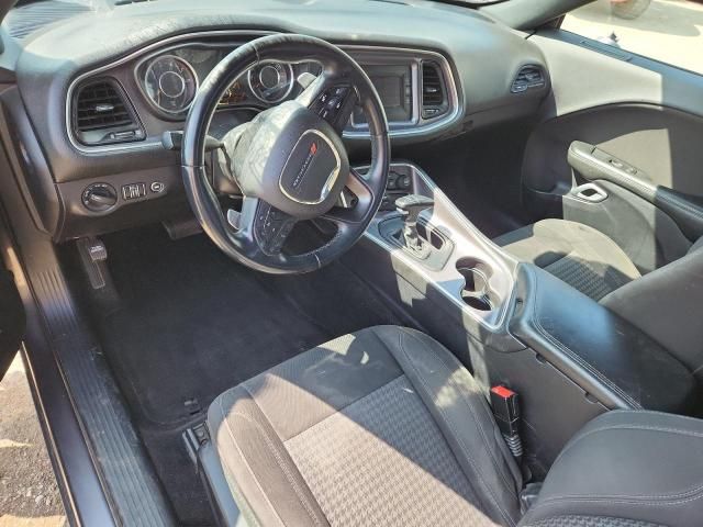2015 Dodge Challenger SXT