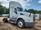 2016 Peterbilt Tractor 2016 Peterbilt 579 Semi Truck