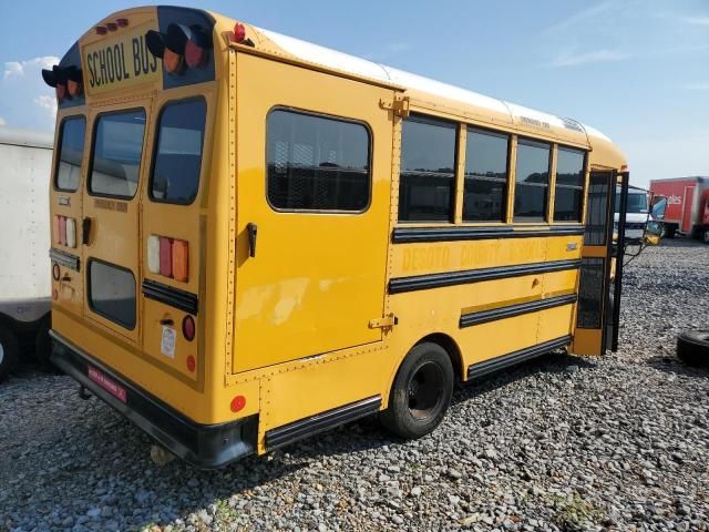 2010 Chevrolet Express Cutaway G4500
