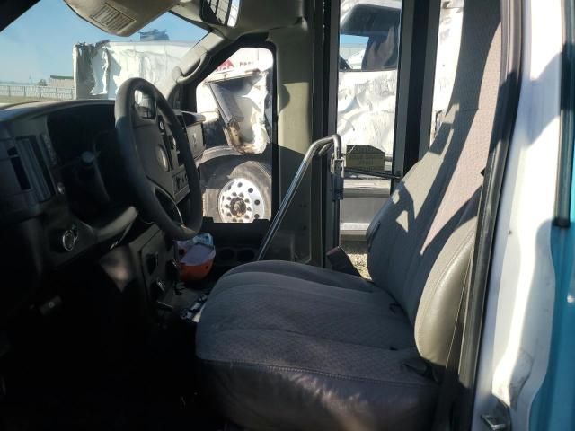2013 Chevrolet Express G4500