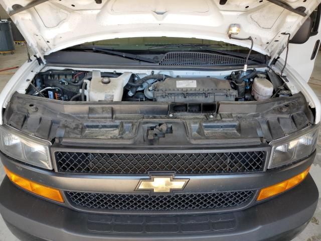 2022 Chevrolet Express G2500